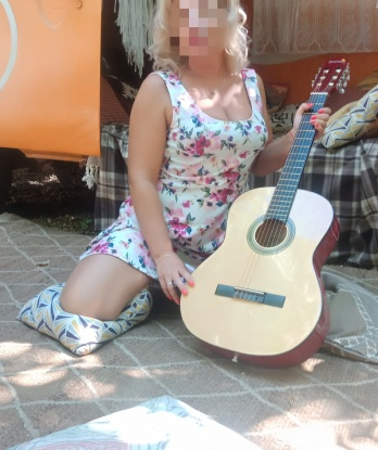 Я знаю, как доставить тебе истинное наслаждение и сделать нашу встречу незабываемой. У меня широкий спектр услуг, включая классический секс, оральный секс, эротический массаж и многое другое 😏. Со мной ты получишь максимум удовольствия и релаксации. Мои возможности безграничны, и я готова исполнить любые фантазии. У меня много отличных отзывов, которые только подтверждают мою высокую профессиональность. А что касается фото - уверяю, они полностью соответствуют реальности. Живу недалеко от Москвы, так что наша встреча будет крайне комфортной. Позвони мне прямо сейчас, и мы сможем устроить настоящую сказку в Москве 🌟 2823, 39 лет